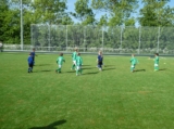 S.K.N.W.K. JO7-1 op toernooitje bij W.I.K. '57 zaterdag 3 mei 2025 (22/81)